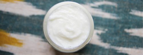 Summer is here- which unfortunately means sunburns. This amazing sunburn soother is natural and easy to make! It is great at helping lessen the pain and discomfort and helping the sunburn heal. Plus it makes a great healthy moisturizer, so you can use it even if you aren't burnt. Made with aloe vera, coconut oil, and other great healthy ingredients it makes a great DIY lotion! This homemade natural sunburn healer is sure to come in handy this summer. 