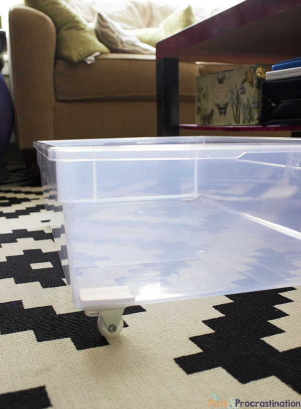 Under Bed Storage: DIY Plastic Underbed Drawers
