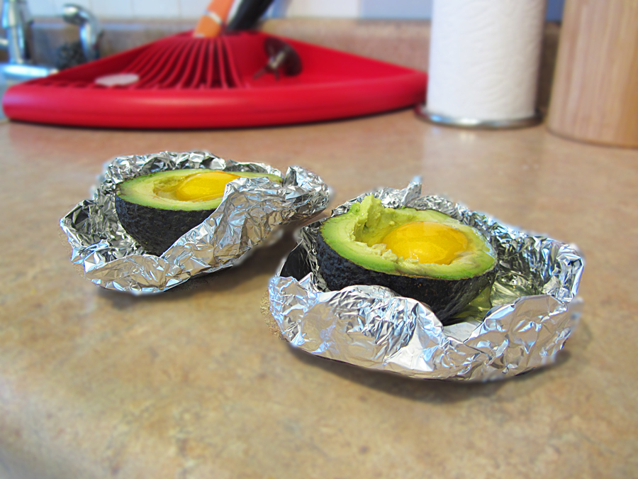 Eggvocado: egg baked in an avocado